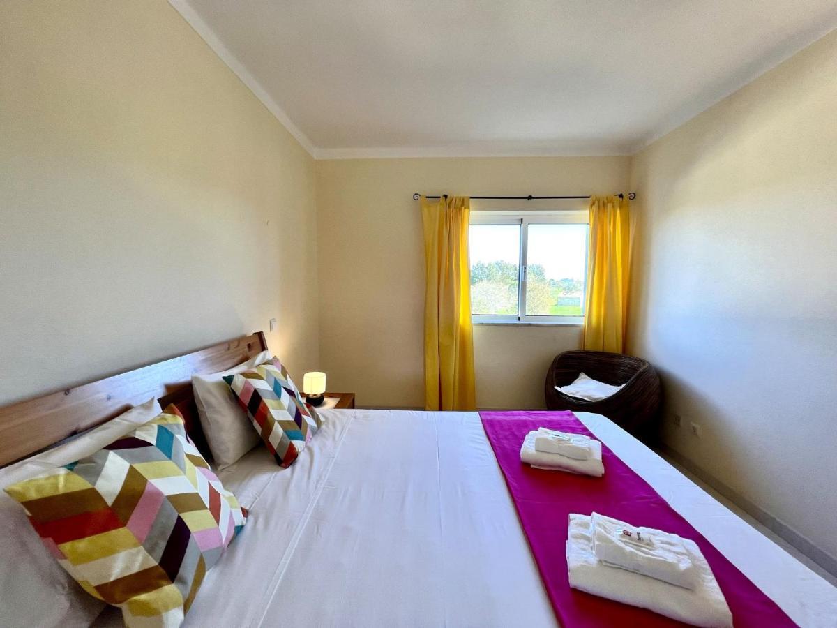 Alvor Paradise With Pool By Homing Extérieur photo